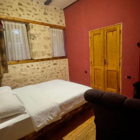 Otel Wood House 안탈리아 외부 사진