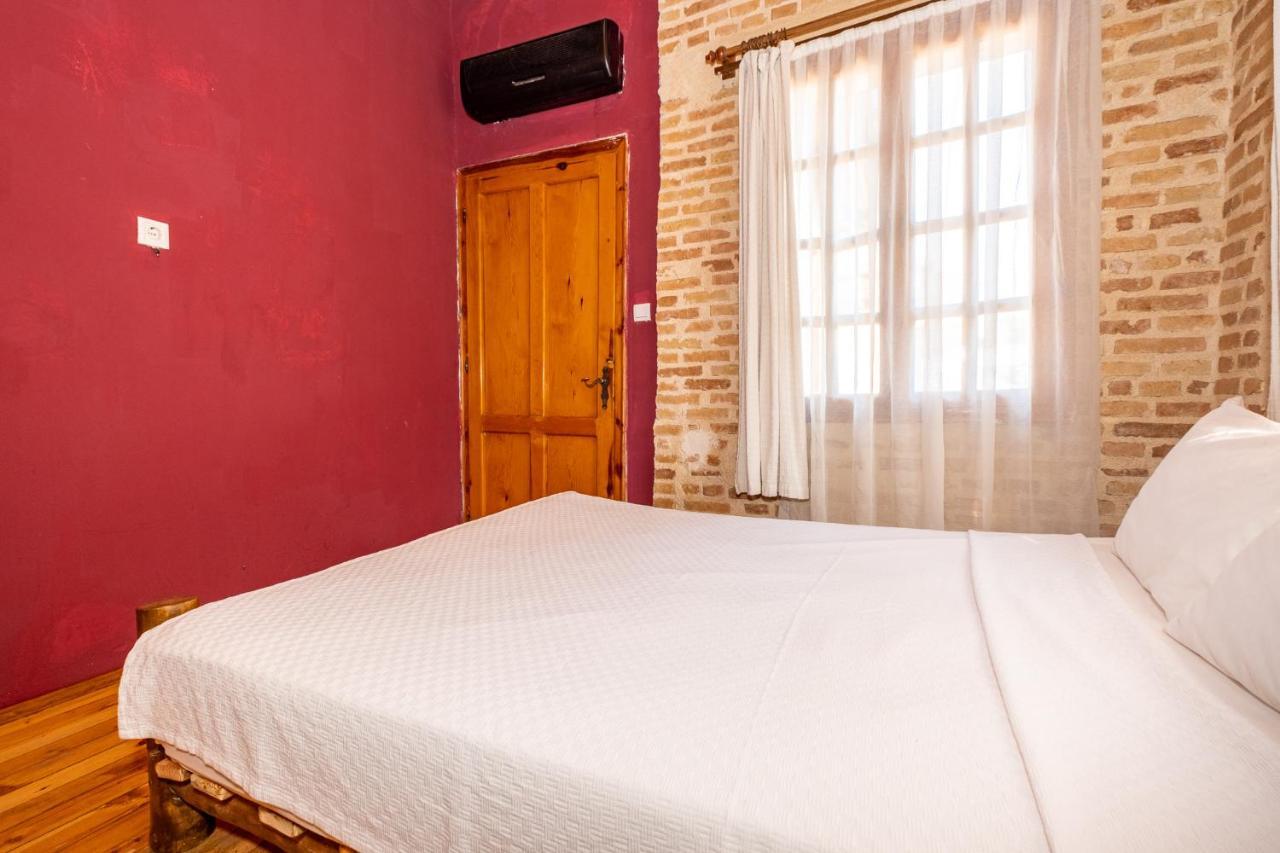 Otel Wood House 안탈리아 외부 사진