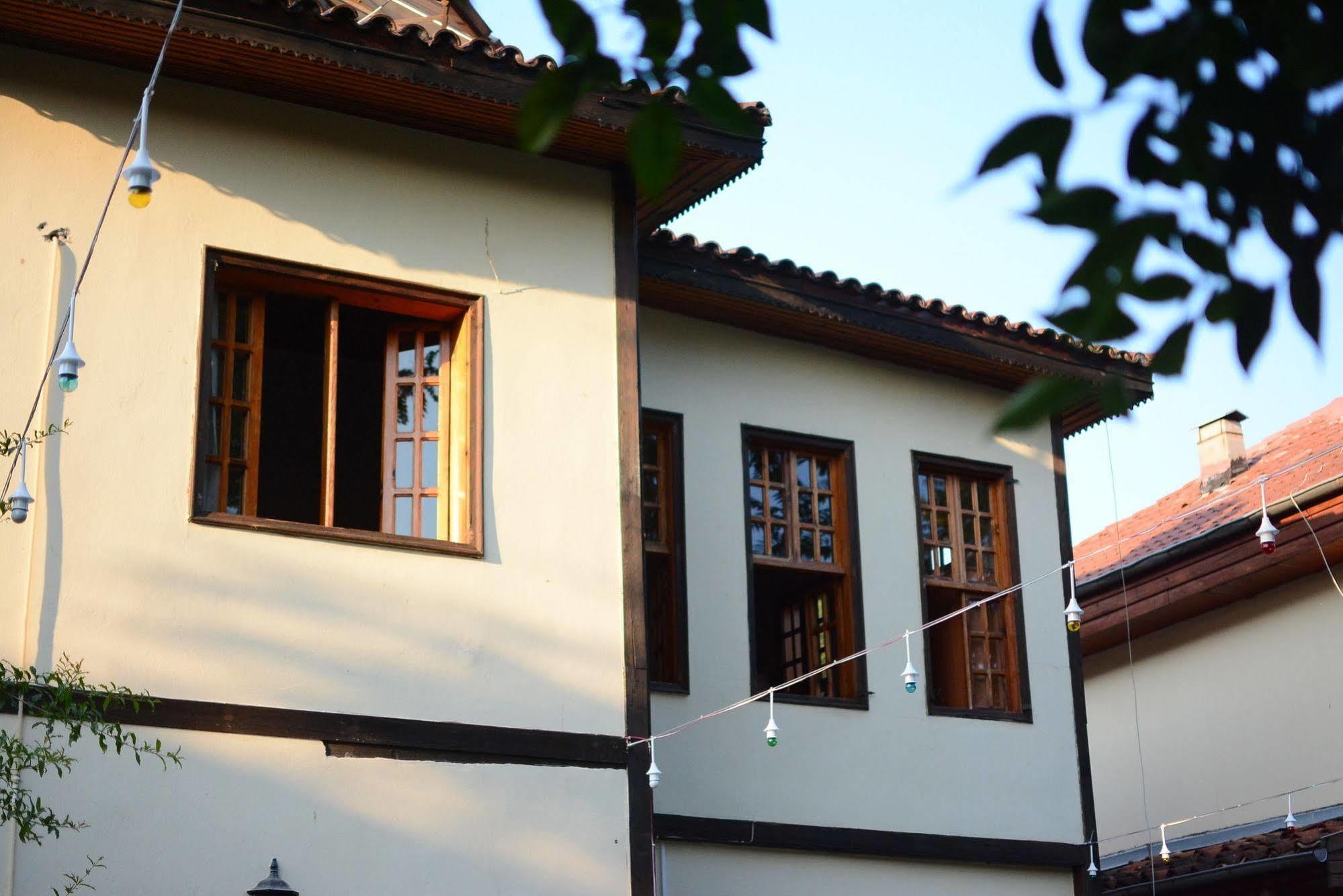 Otel Wood House 안탈리아 외부 사진