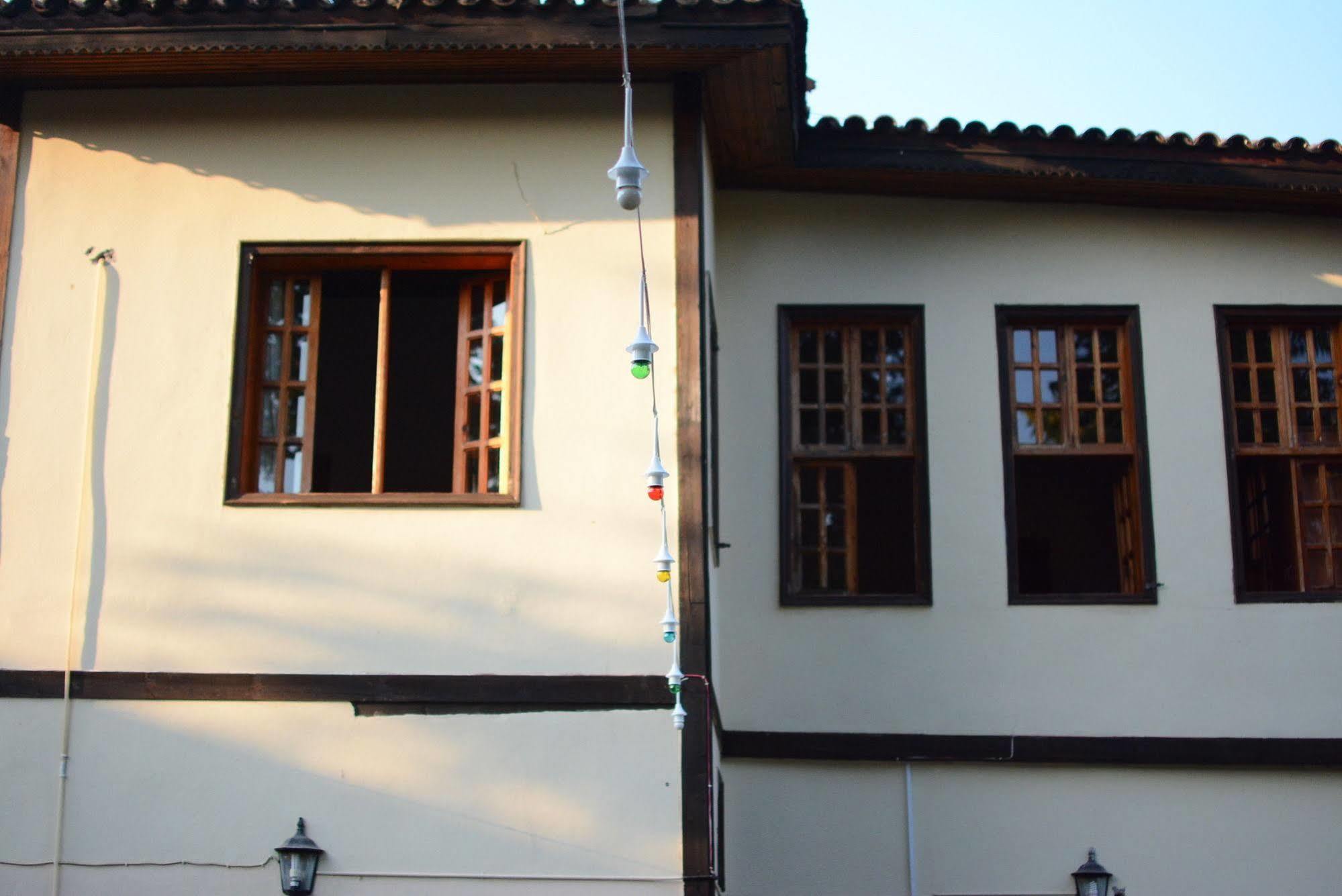 Otel Wood House 안탈리아 외부 사진