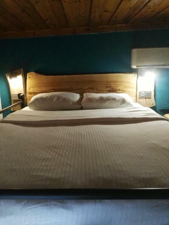Otel Wood House 안탈리아 외부 사진