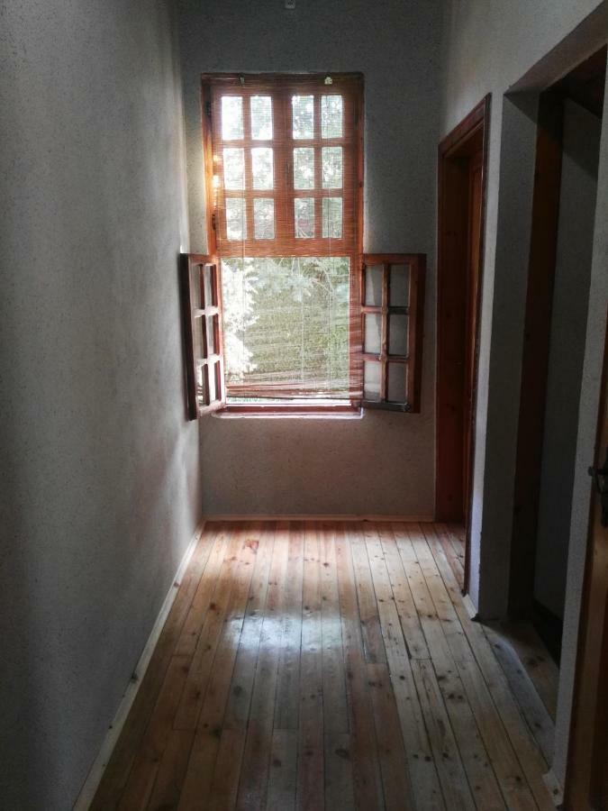 Otel Wood House 안탈리아 외부 사진